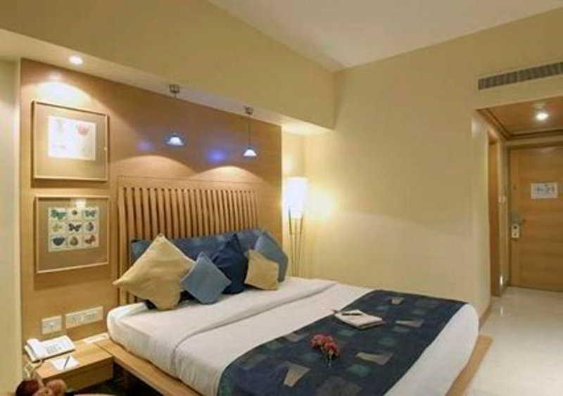 فندق Treebo Regency - Bund Garden, Dhole Patil Road بونة المظهر الخارجي الصورة