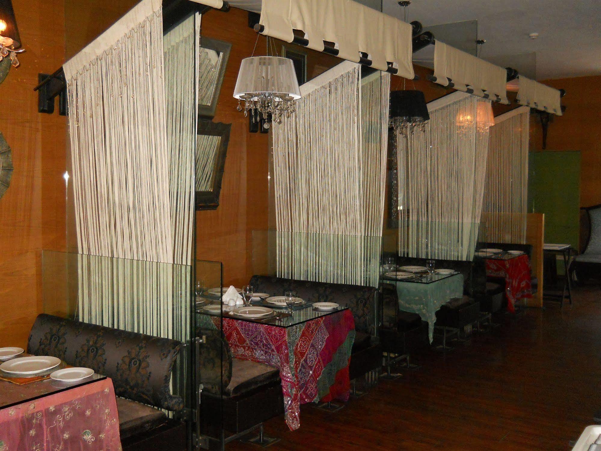 فندق Treebo Regency - Bund Garden, Dhole Patil Road بونة المظهر الخارجي الصورة