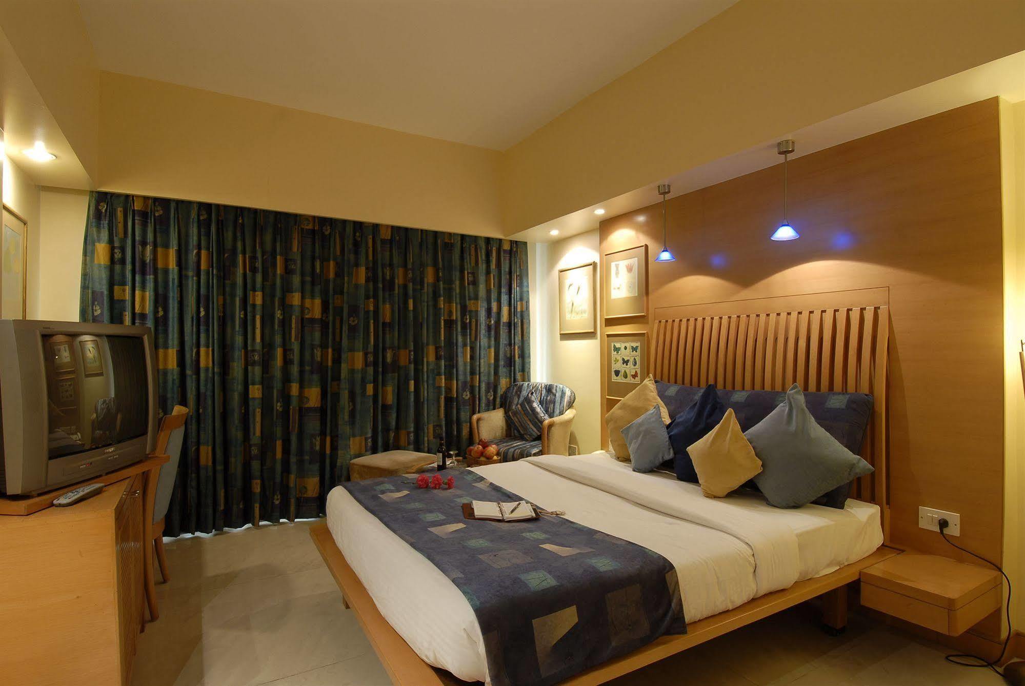 فندق Treebo Regency - Bund Garden, Dhole Patil Road بونة المظهر الخارجي الصورة