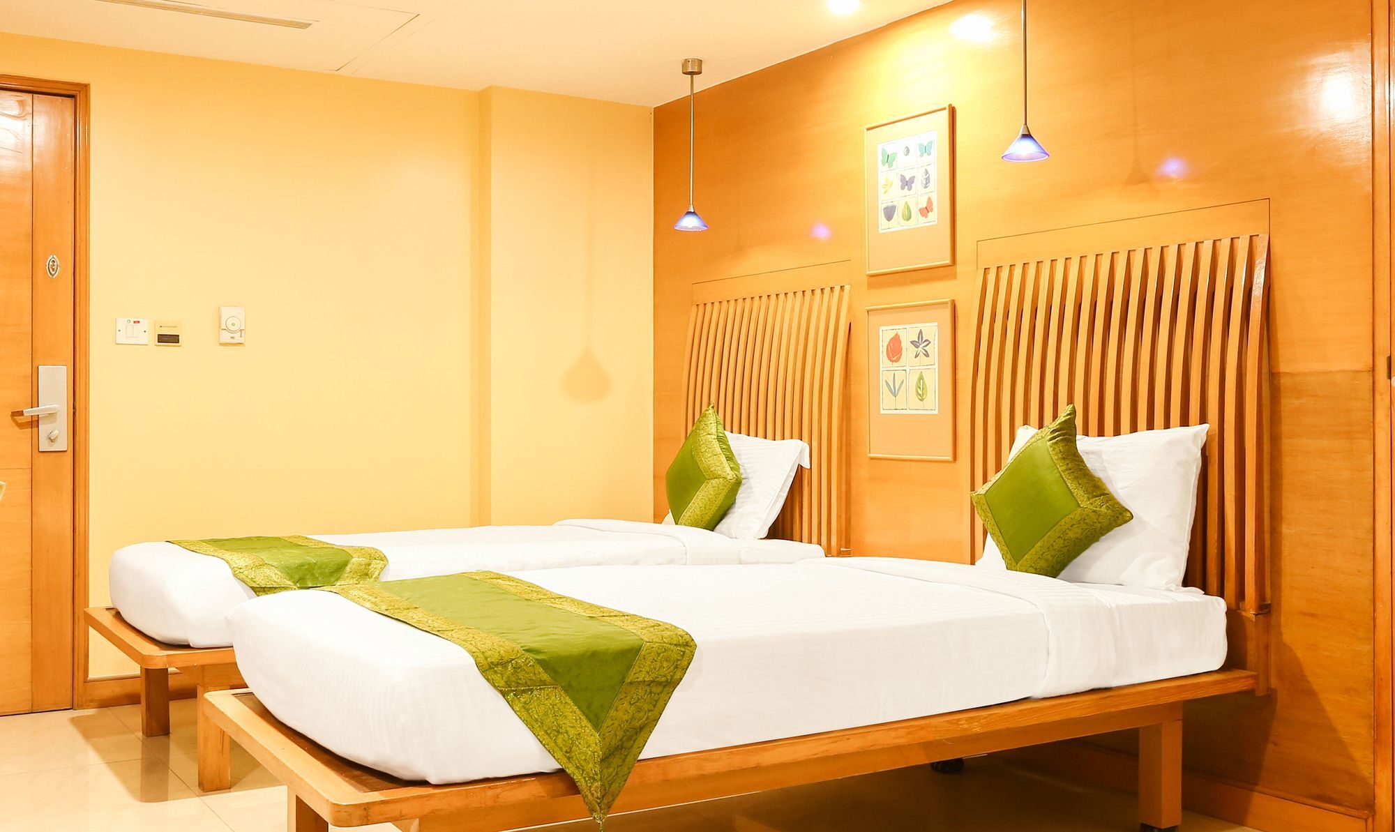 فندق Treebo Regency - Bund Garden, Dhole Patil Road بونة المظهر الخارجي الصورة